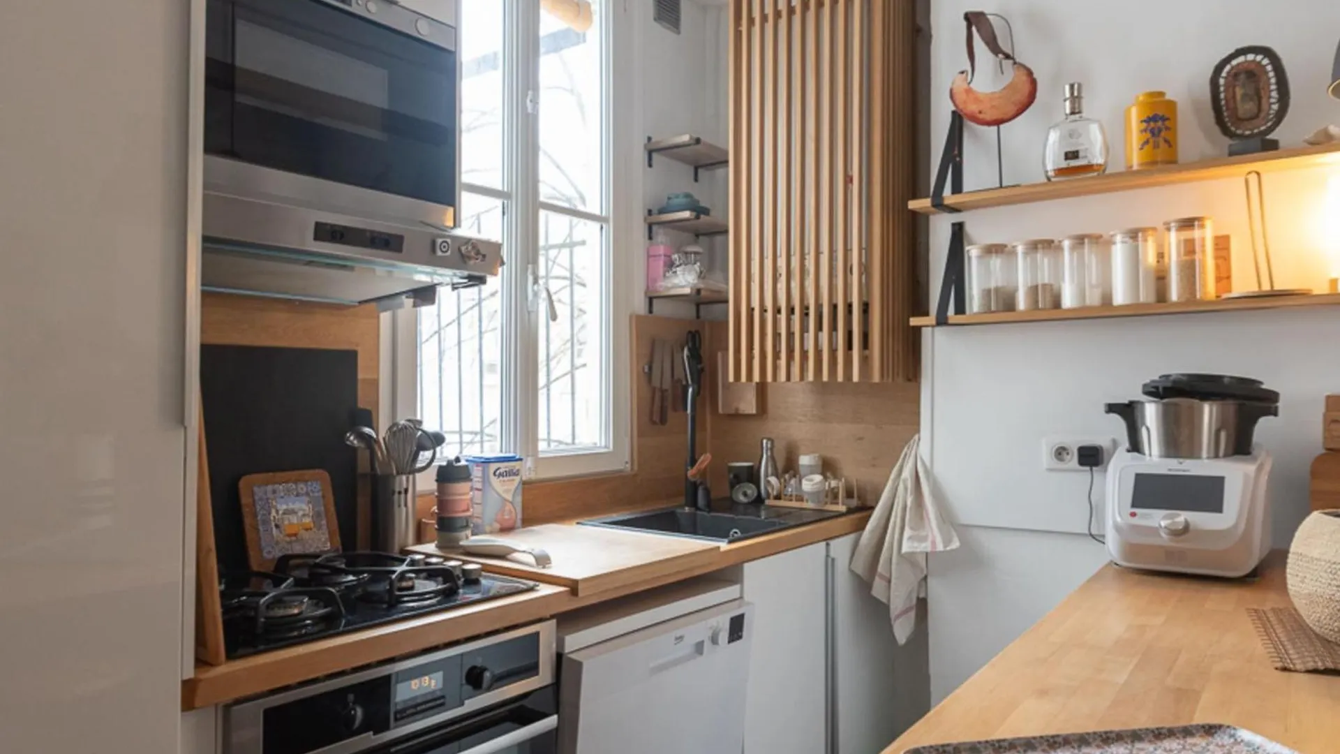 Cozy 50 M Haven Of Peace Near Montmartre Apartment