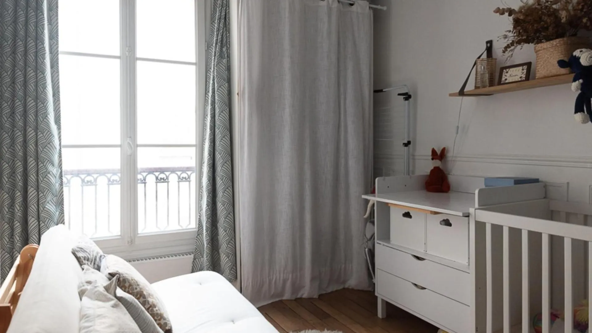 Cozy 50 M Haven Of Peace Near Montmartre *